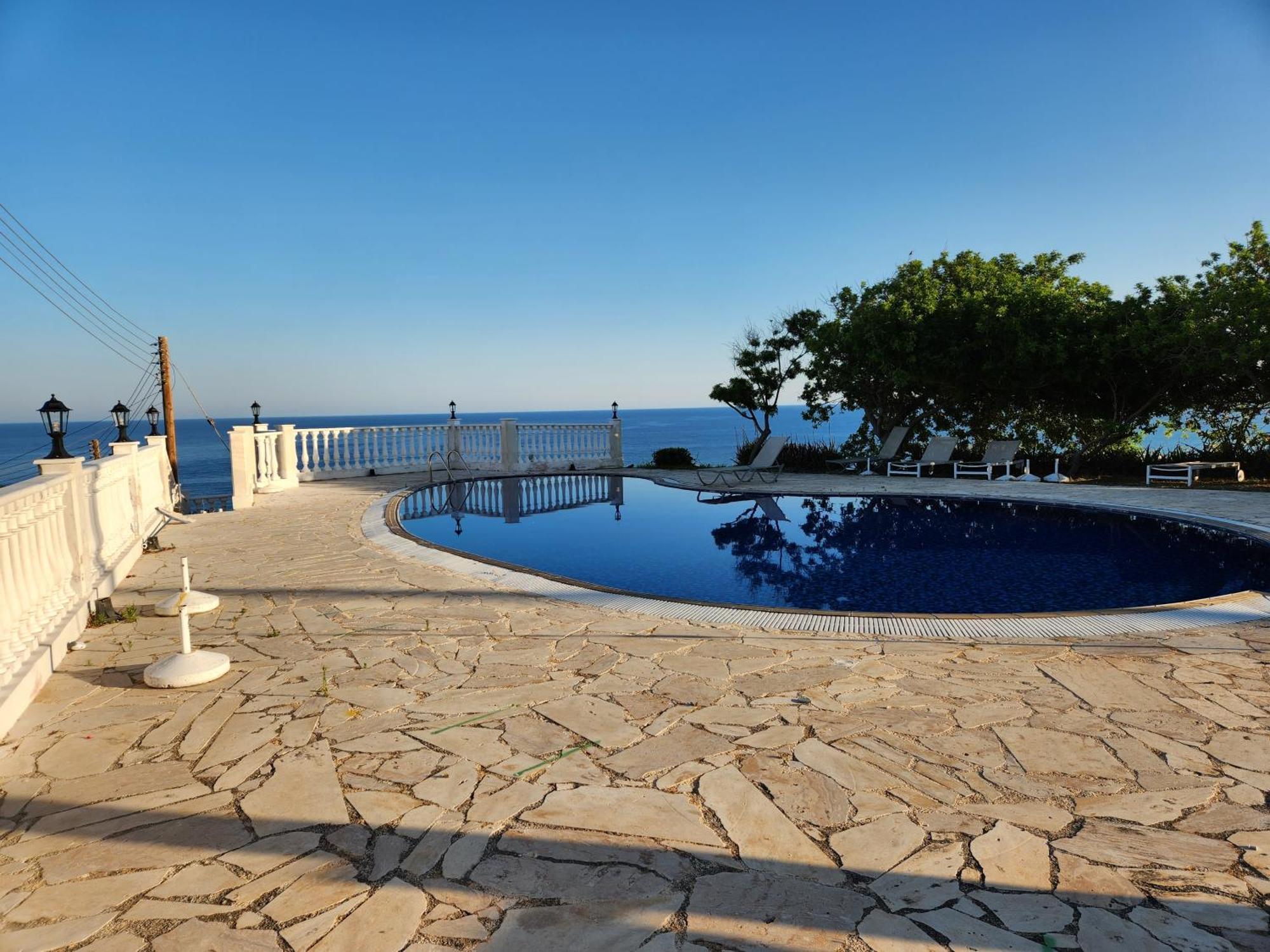 Serena Vacation Home Pomos Ngoại thất bức ảnh